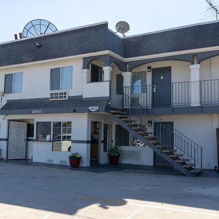 Value Inn ベルフラワー エクステリア 写真