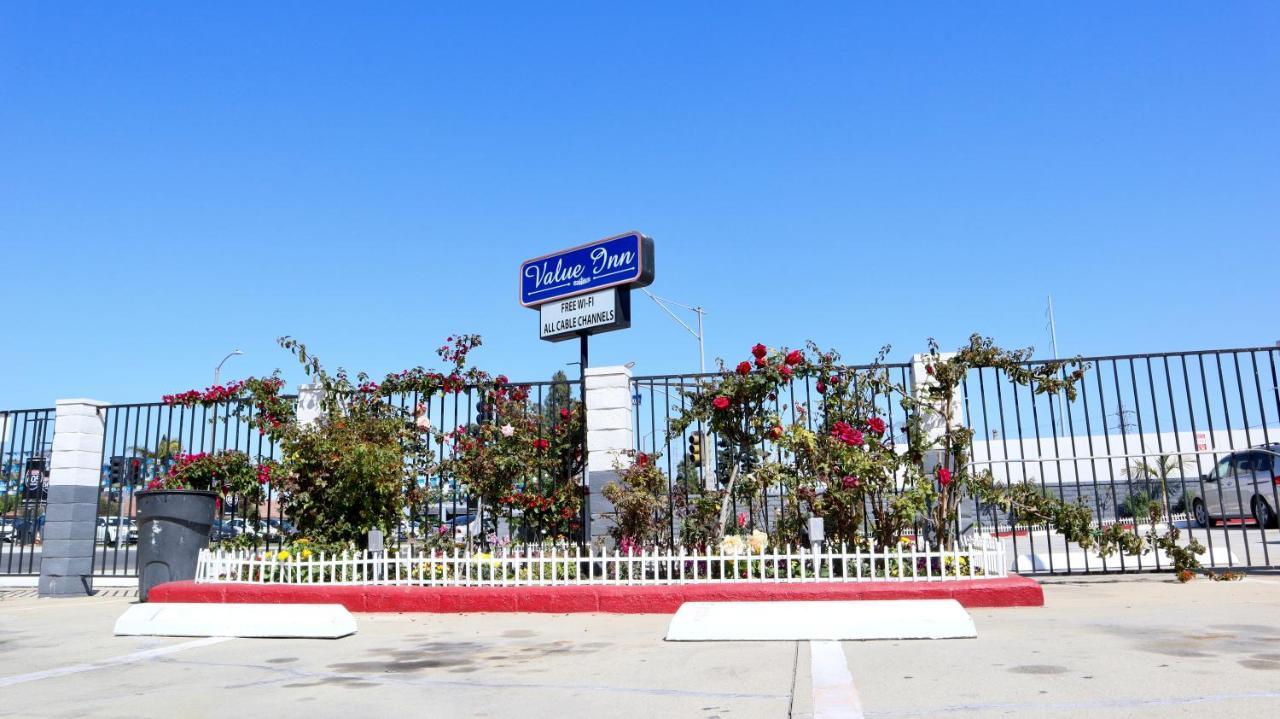 Value Inn ベルフラワー エクステリア 写真