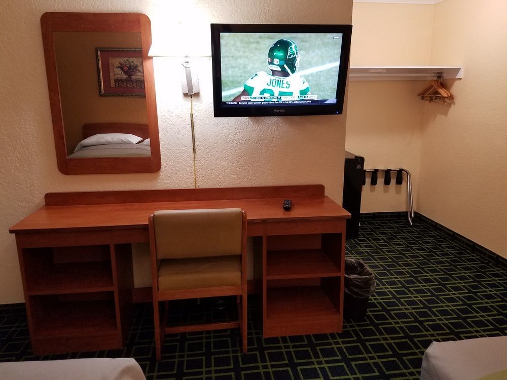 Value Inn ベルフラワー エクステリア 写真