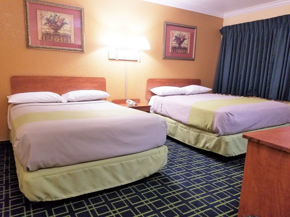 Value Inn ベルフラワー エクステリア 写真