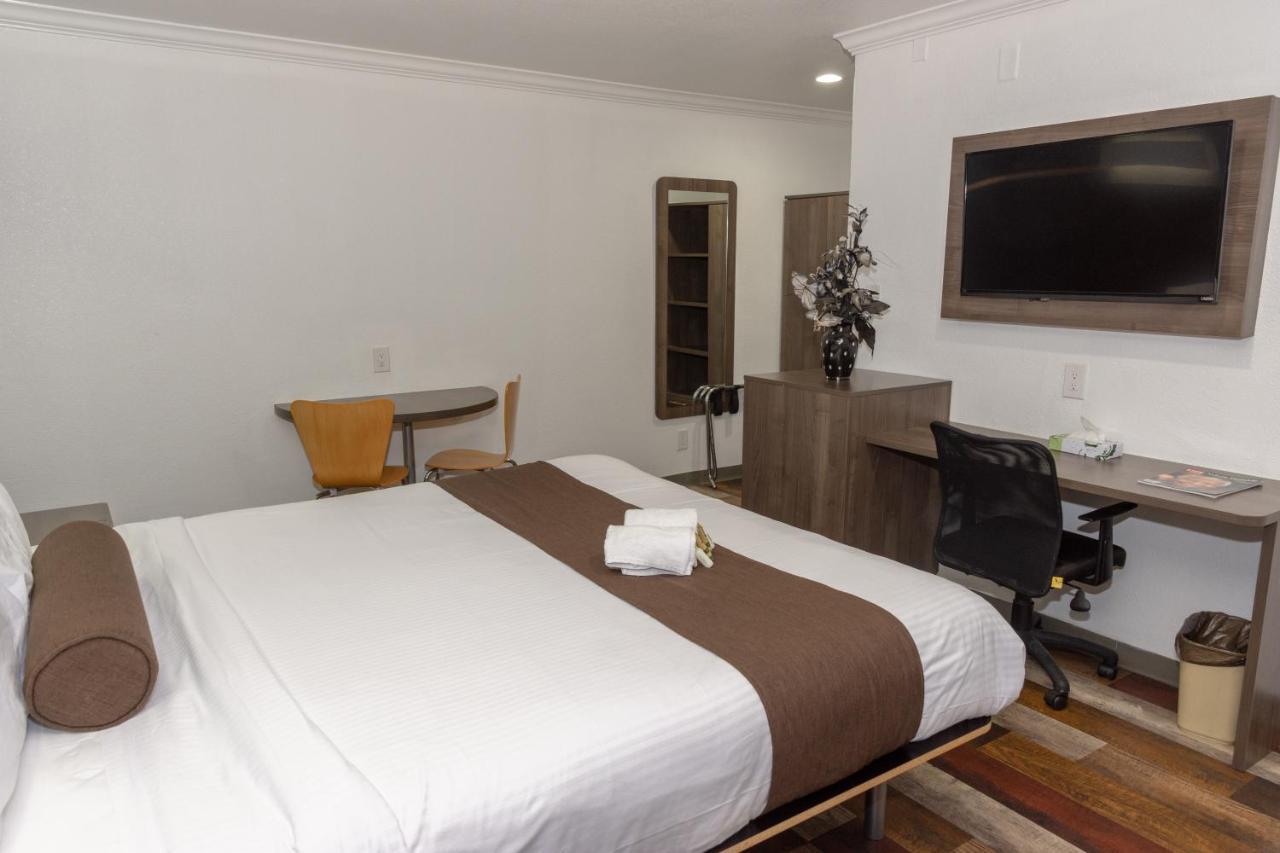 Value Inn ベルフラワー エクステリア 写真